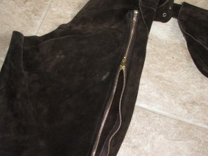 New zip inserted in long suede chaps